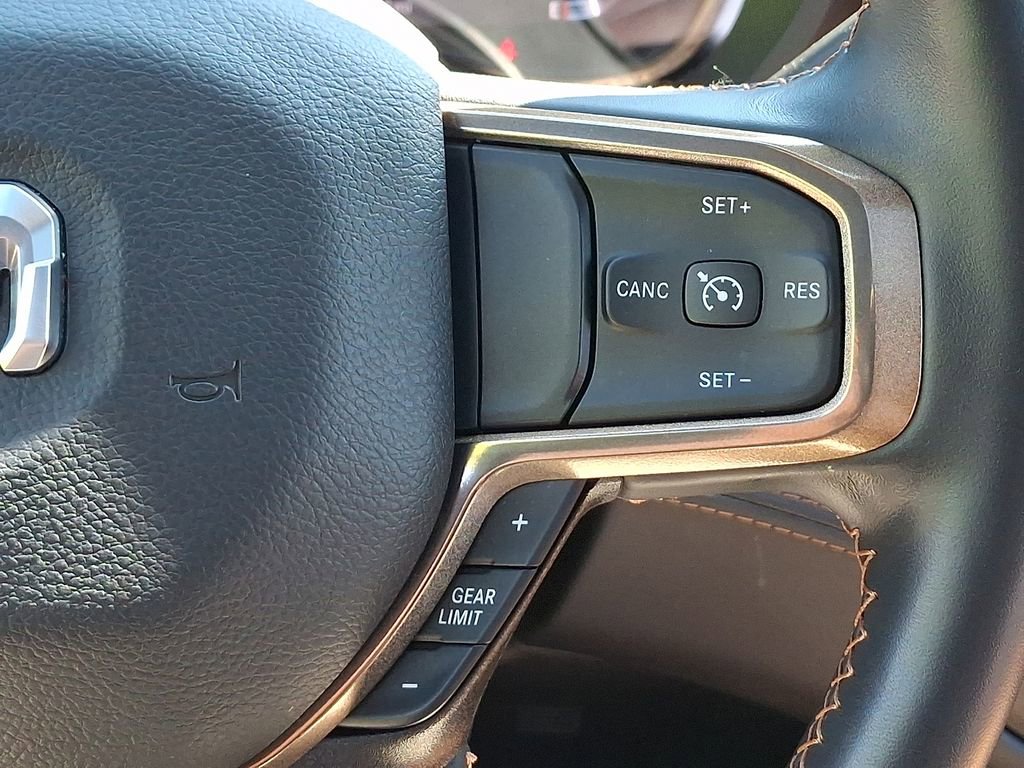 Used 2023 RAM 2500 Limited AWD/4WD image 22