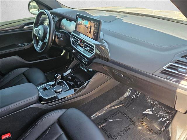 Used 2024 BMW X4 M40i AWD/4WD image 23