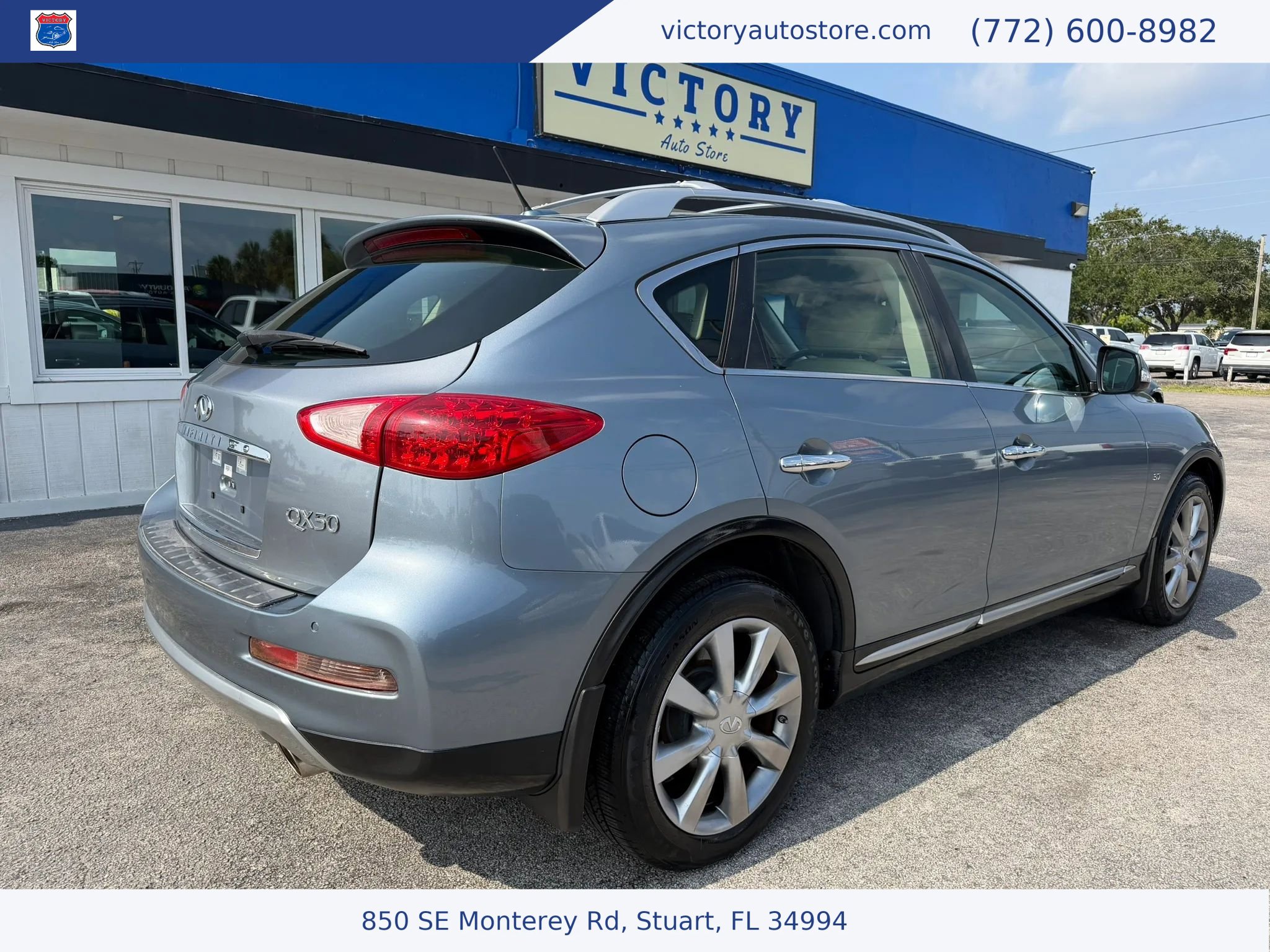 Used 2016 INFINITI QX50 2WD w/ Premium Plus Package image 3