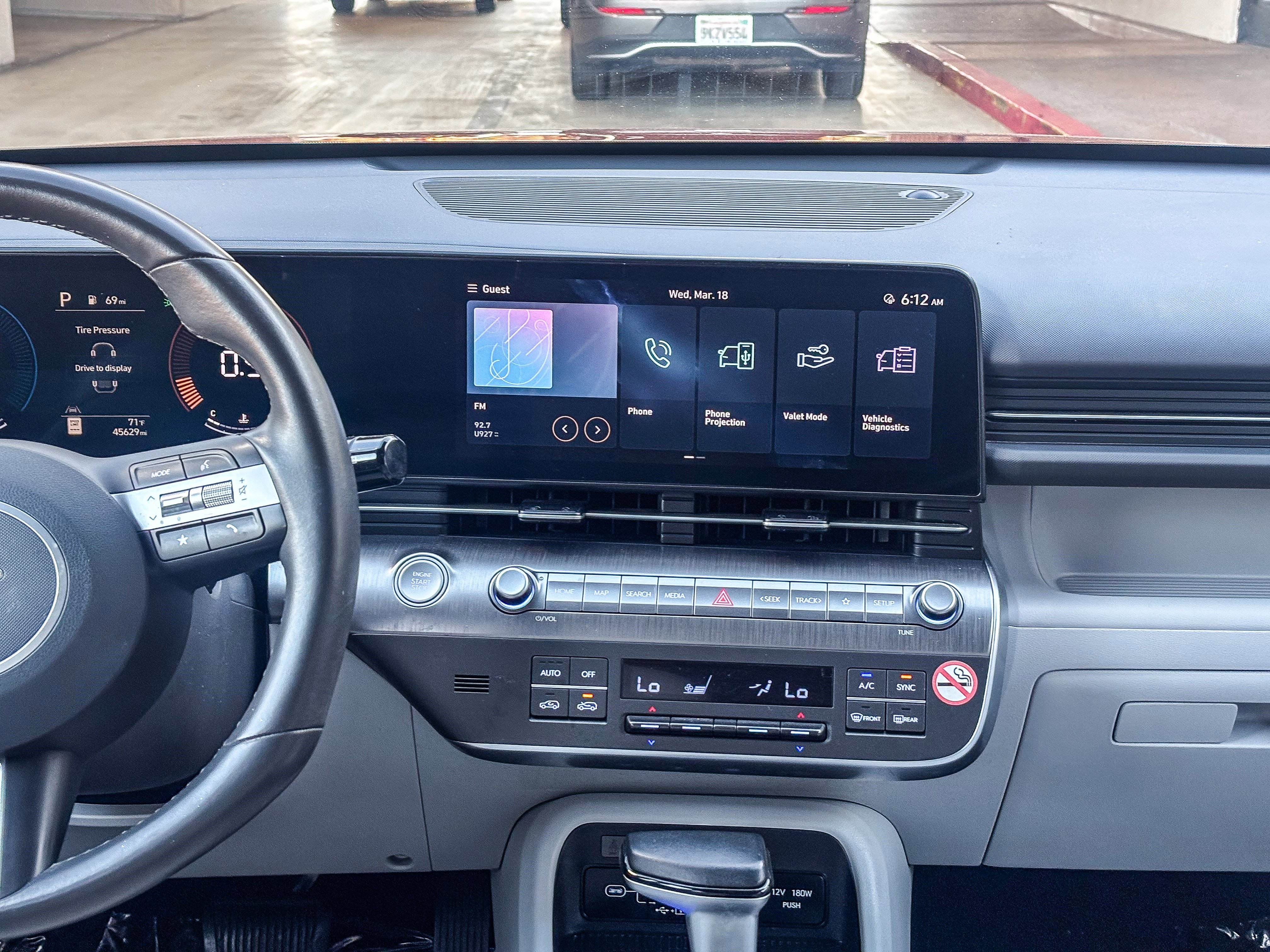 Used 2024 Hyundai Kona SEL image 17