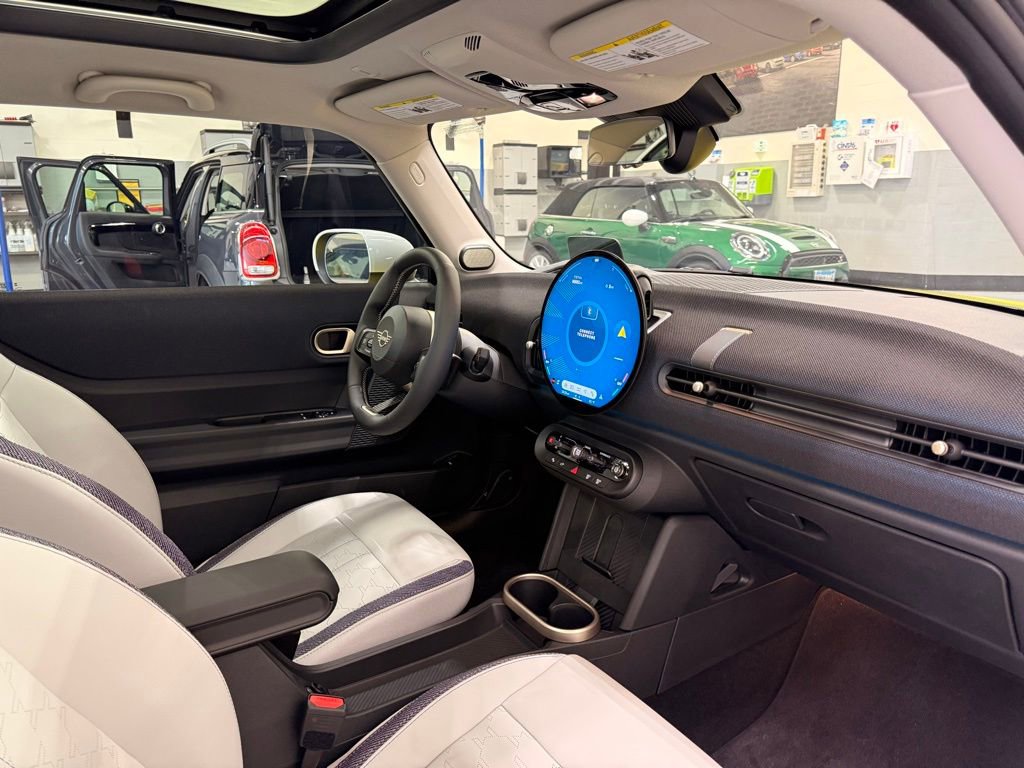 Used 2025 MINI Cooper S image 22