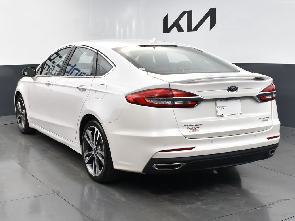 Used 2019 Ford Fusion Titanium image 4