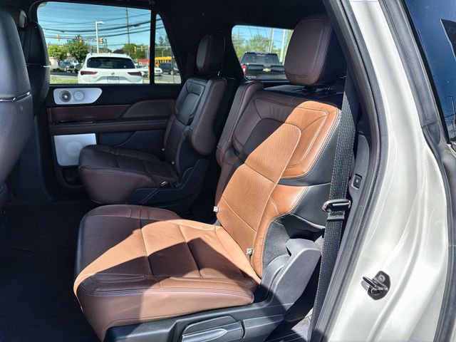 Used 2023 Lincoln Navigator L Reserve AWD/4WD image 25