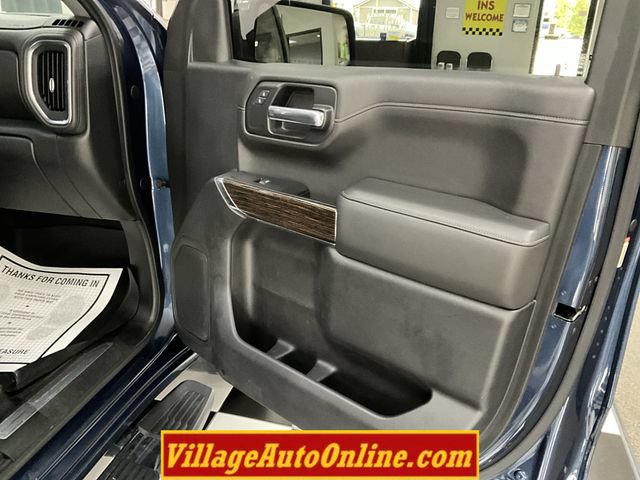 Used 2019 GMC Sierra 1500 SLE w/ X31 Off-Road Package AWD/4WD image 35