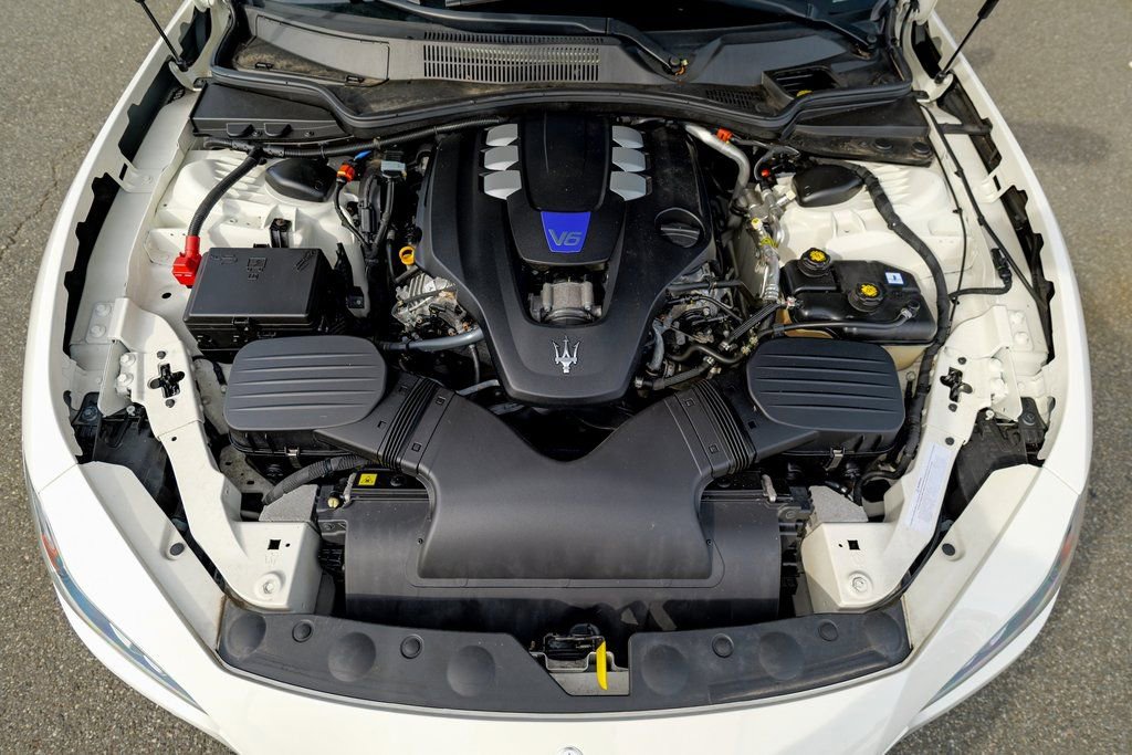 Used 2022 Maserati Ghibli Modena Q4 image 54