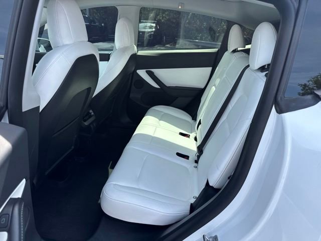Used 2022 Tesla Model Y Performance AWD/4WD image 7