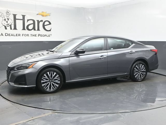 Used 2025 Nissan Altima 2.5 SV AWD/4WD image 47