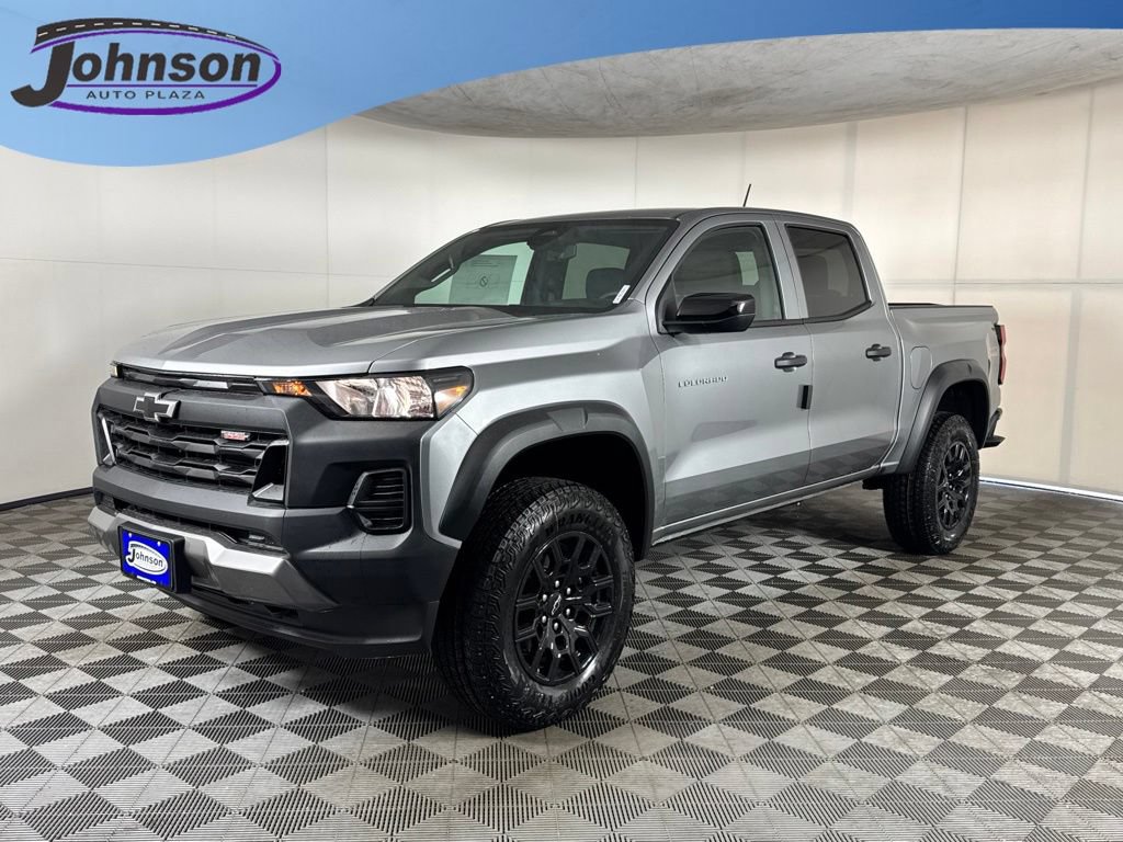 New 2026 Chevrolet Colorado Trail Boss AWD/4WD image 1