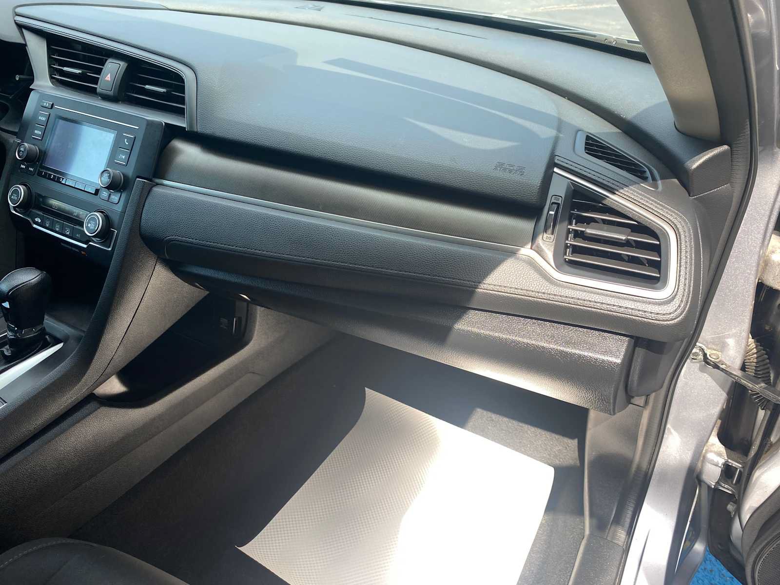 Used 2019 Honda Civic LX image 19