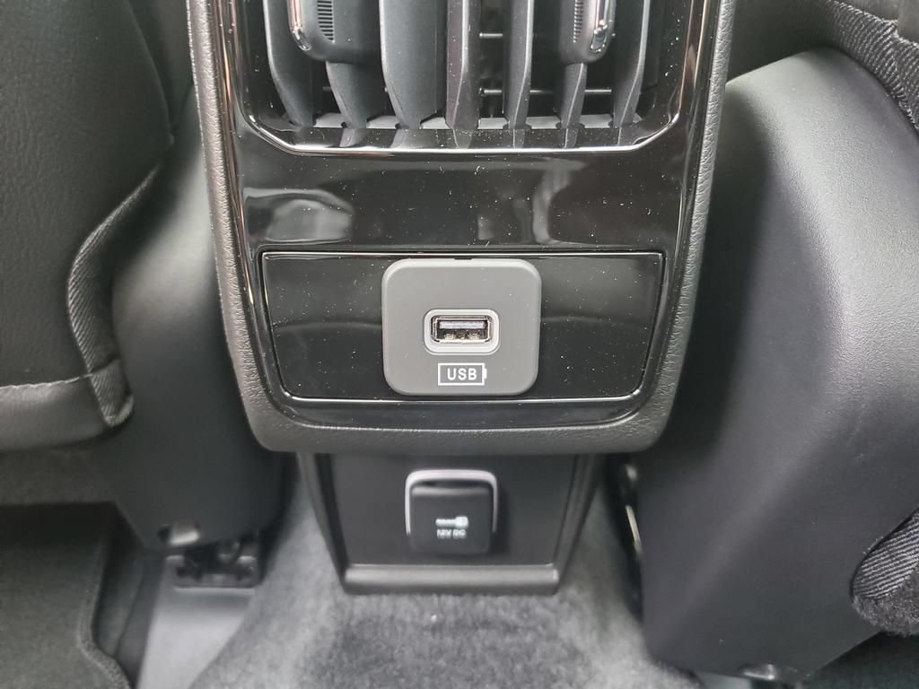 New 2026 Jeep Compass Limited w/ Sun, Sound & Navigation Group AWD/4WD image 8