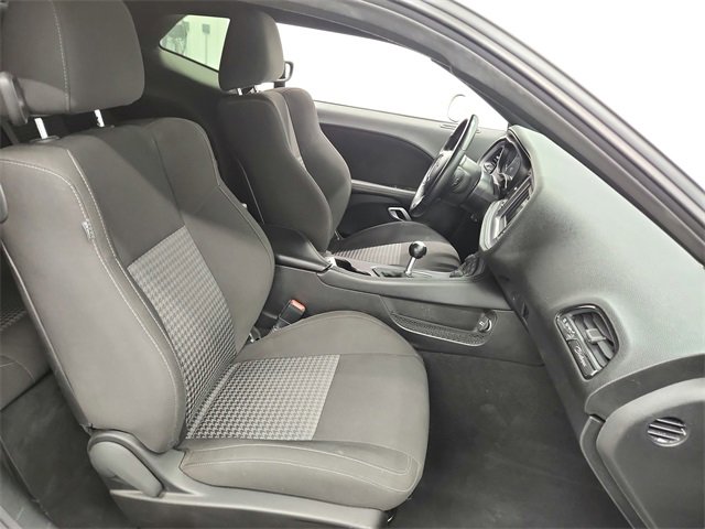 Used 2023 Dodge Challenger R/T w/ Blacktop Package image 28