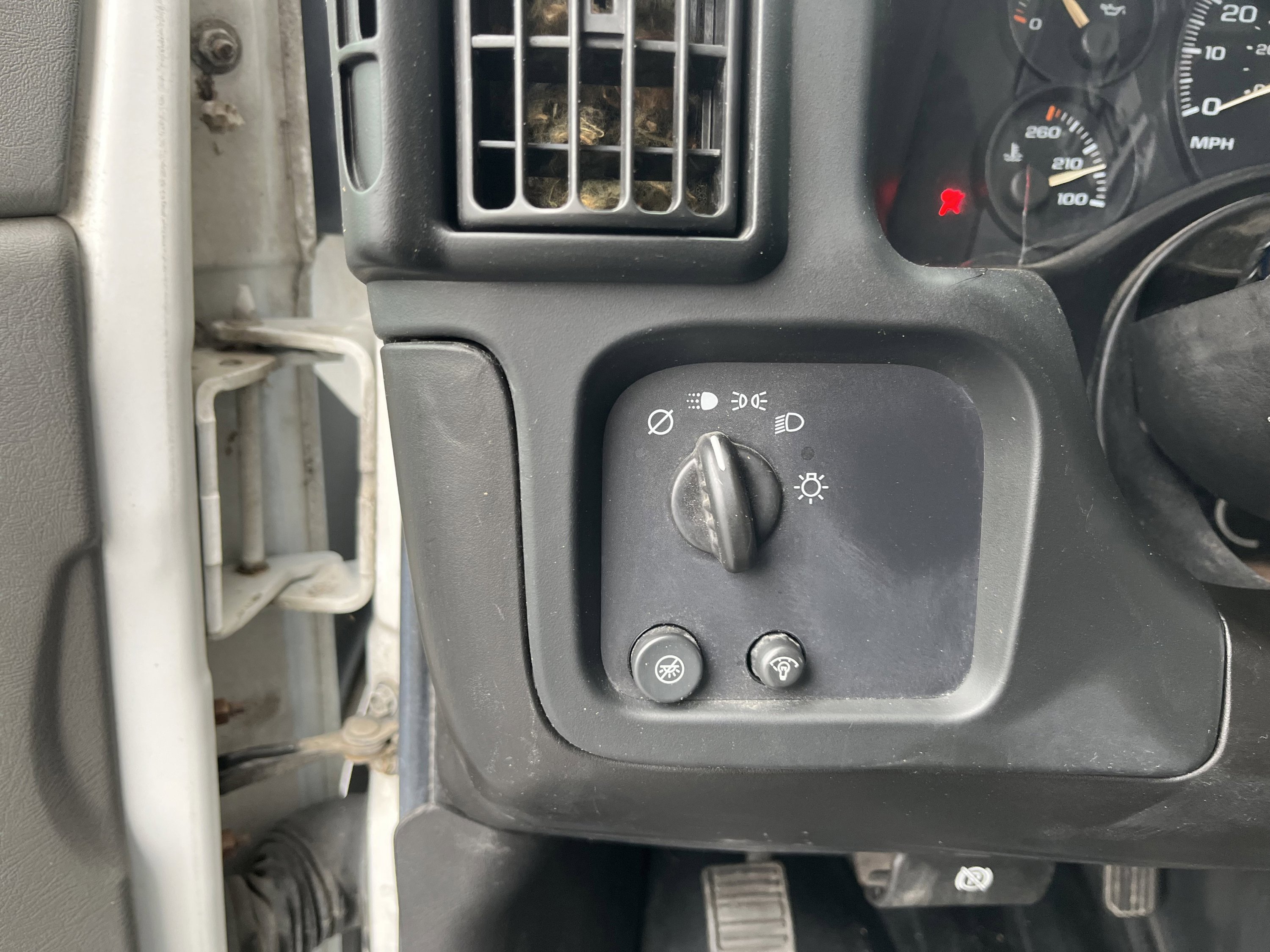 Used 2006 Chevrolet Express 3500 C6Y SRW w/ School Bus Package image 13