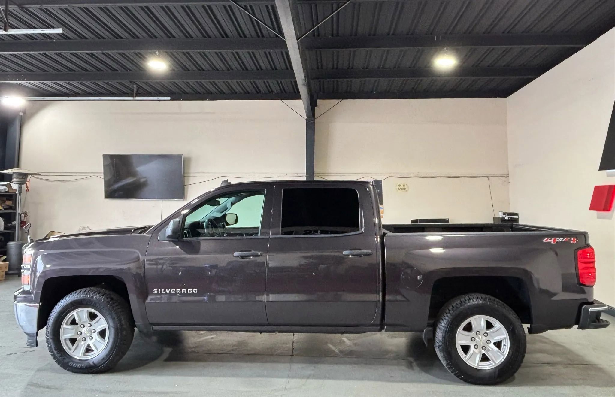 Used 2014 Chevrolet Silverado 1500 LT image 4