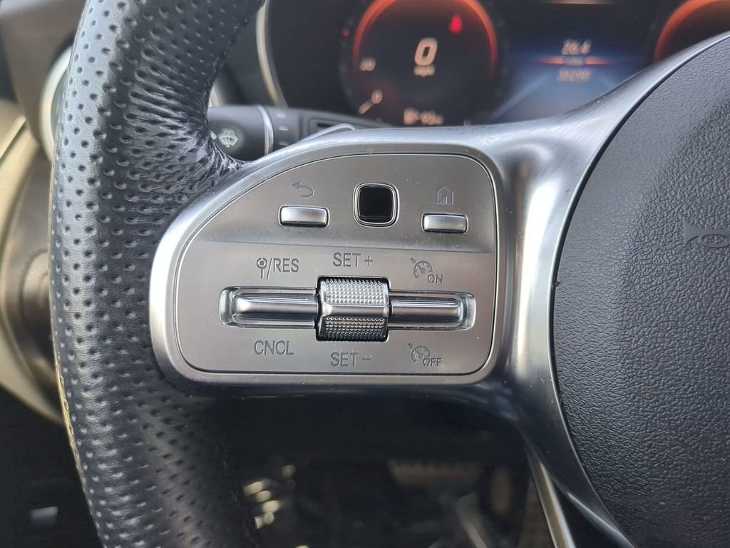 Used 2021 Mercedes-Benz GLC 300 image 24
