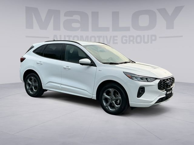 Certified 2023 Ford Escape ST-Line Select w/ Tech Pack #2 AWD/4WD image 7