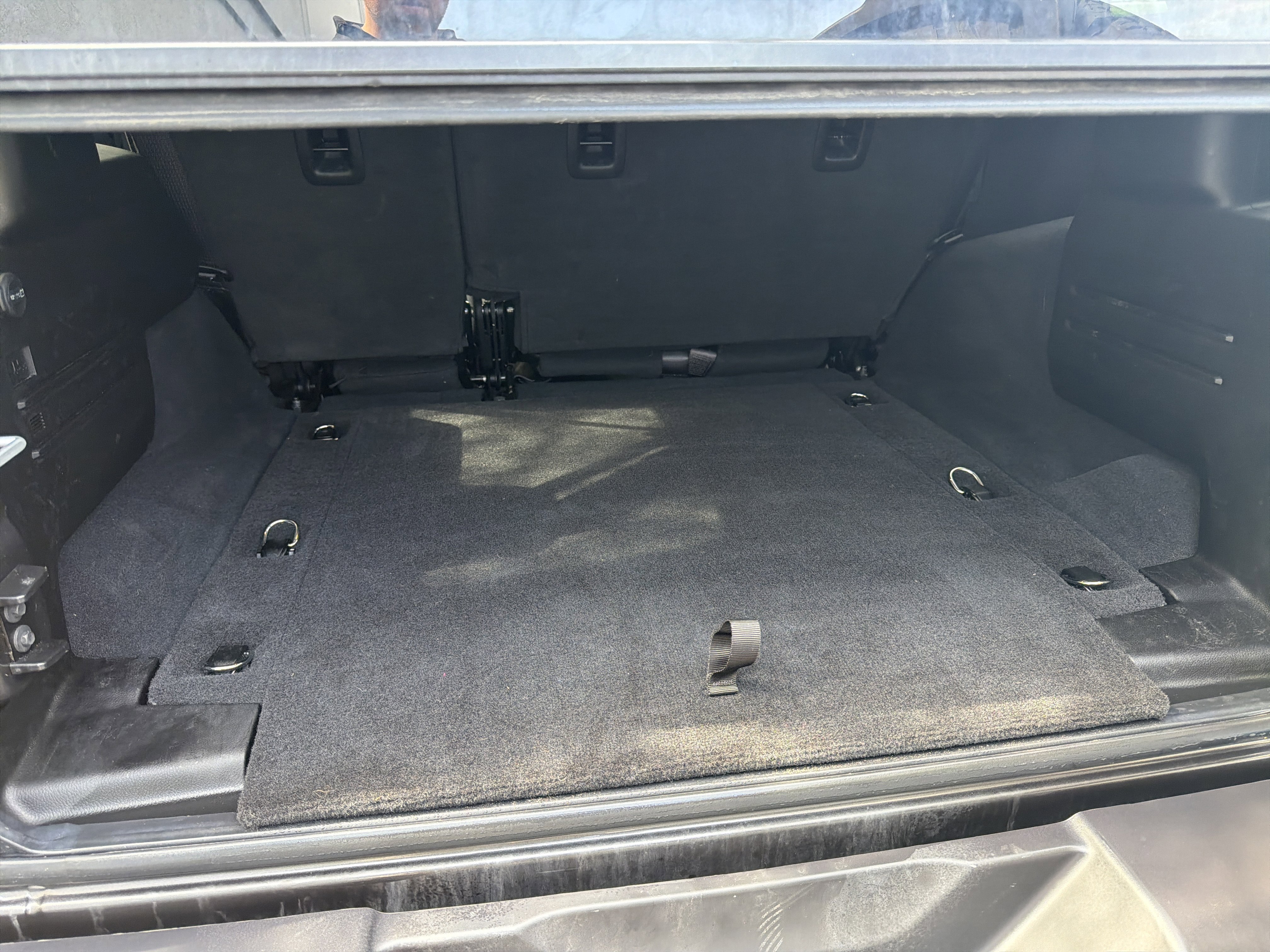 Used 2025 Jeep Wrangler Unlimited Rubicon image 5