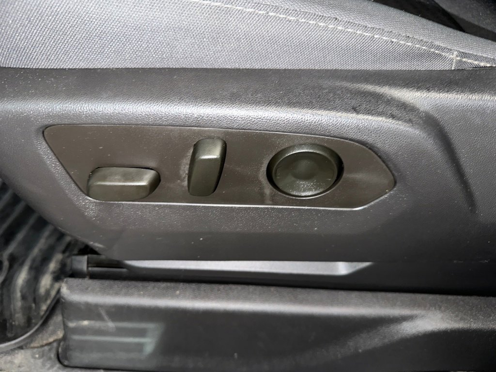 Certified 2023 Chevrolet Silverado 1500 LT image 3