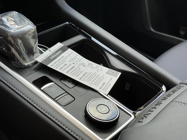 New 2026 Nissan Pathfinder SL AWD/4WD image 12