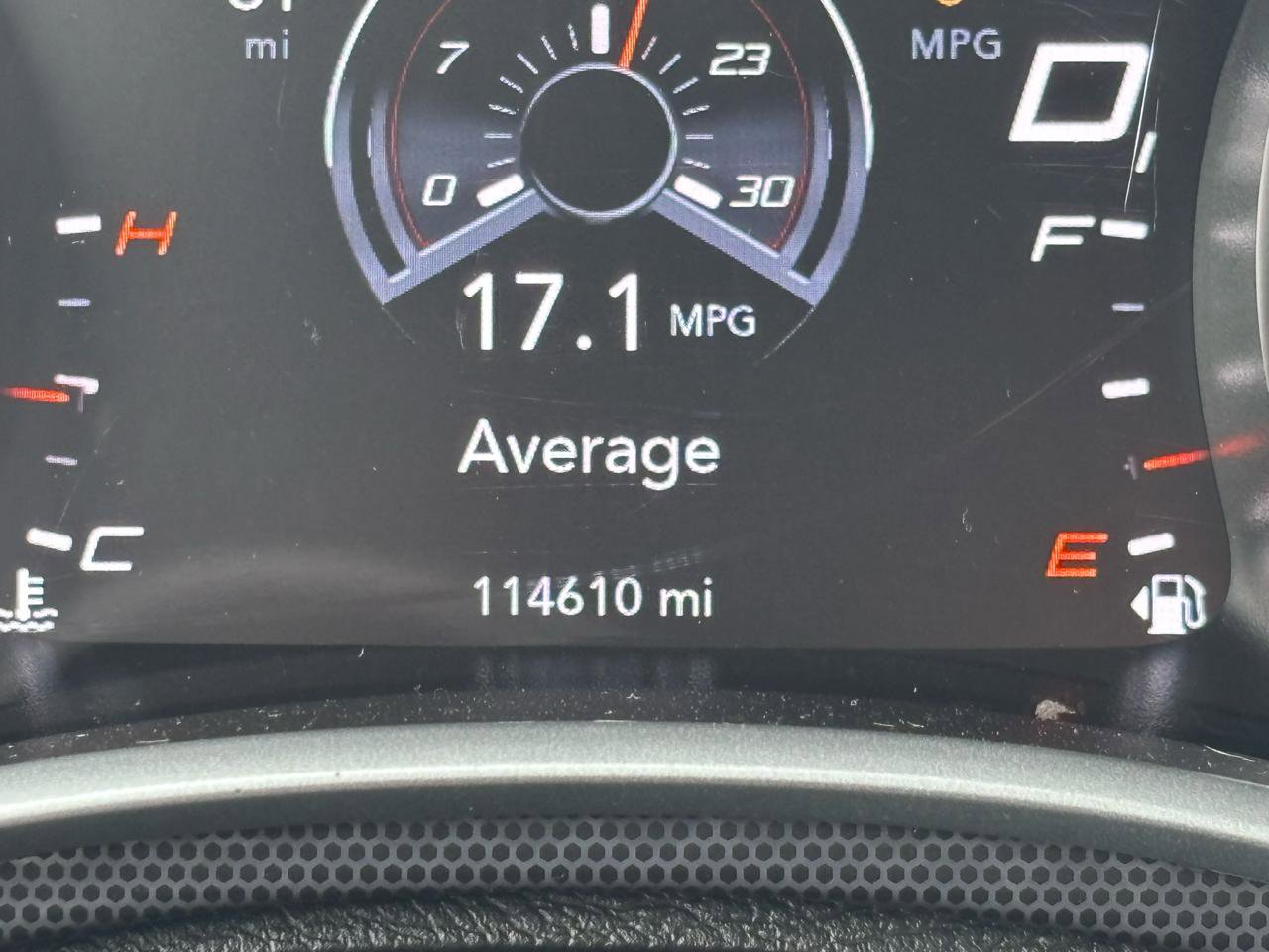 Used 2018 Dodge Charger R/T RWD image 16