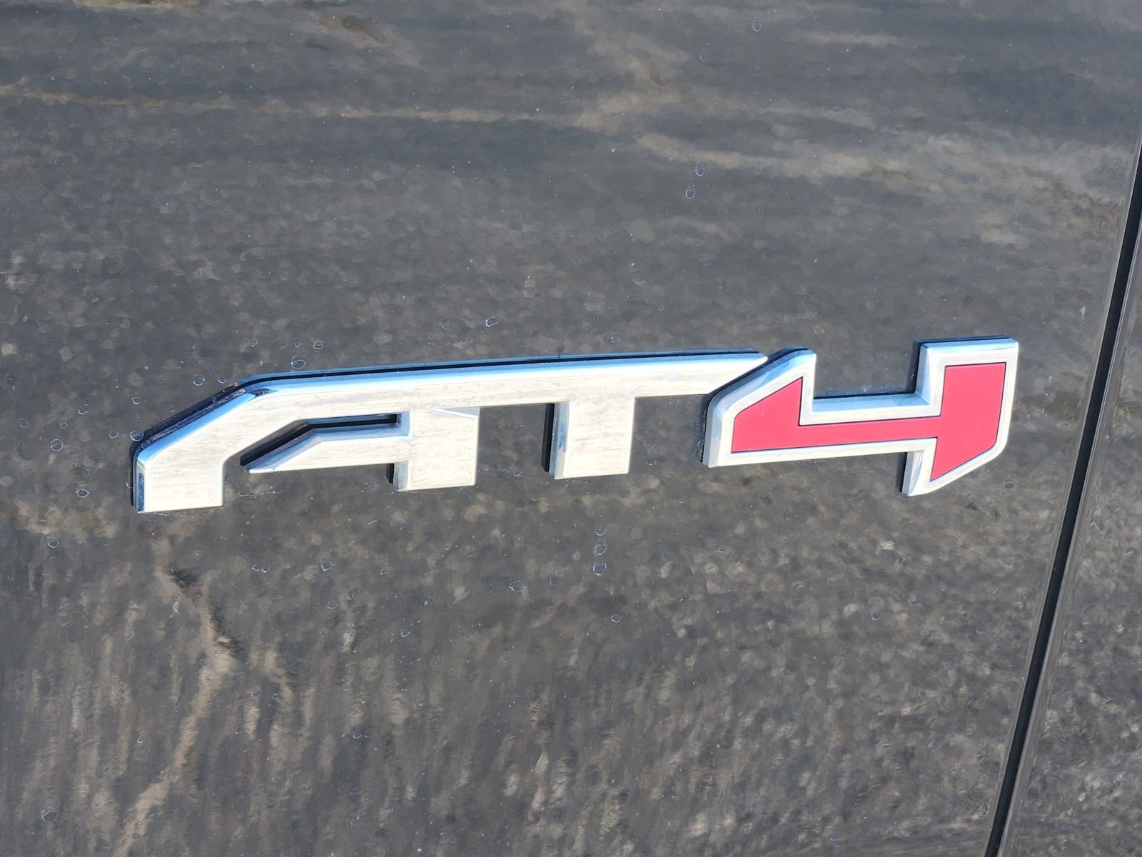 Used 2022 GMC Yukon AT4 image 13