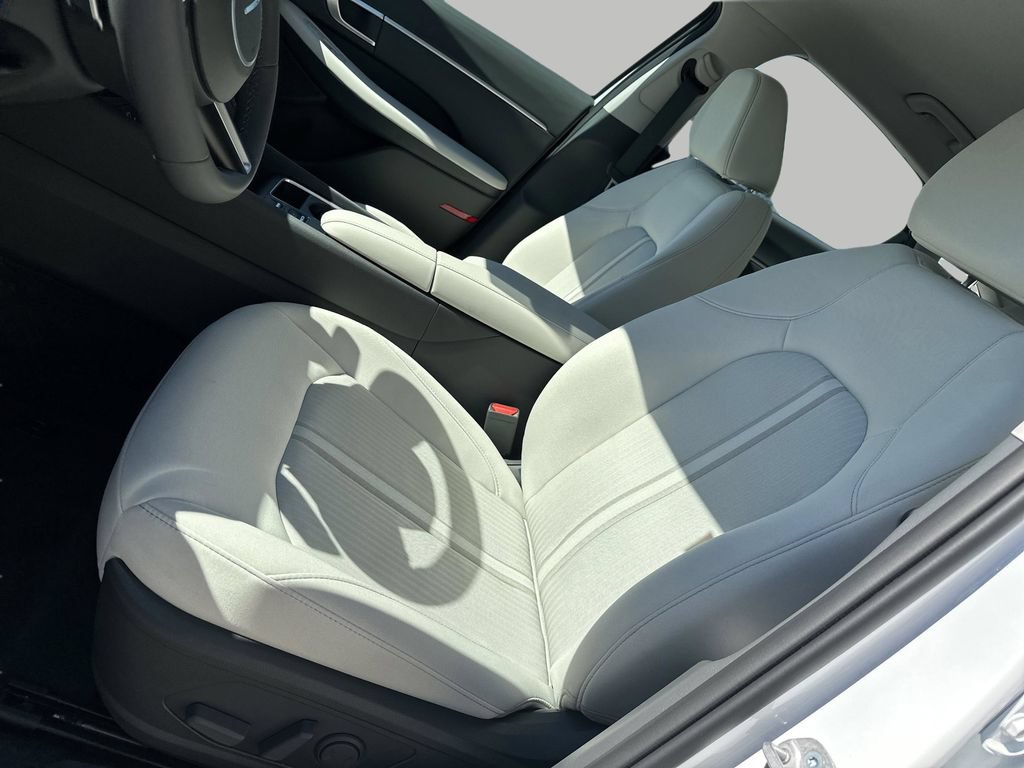 New 2026 Hyundai Sonata SEL FWD image 9