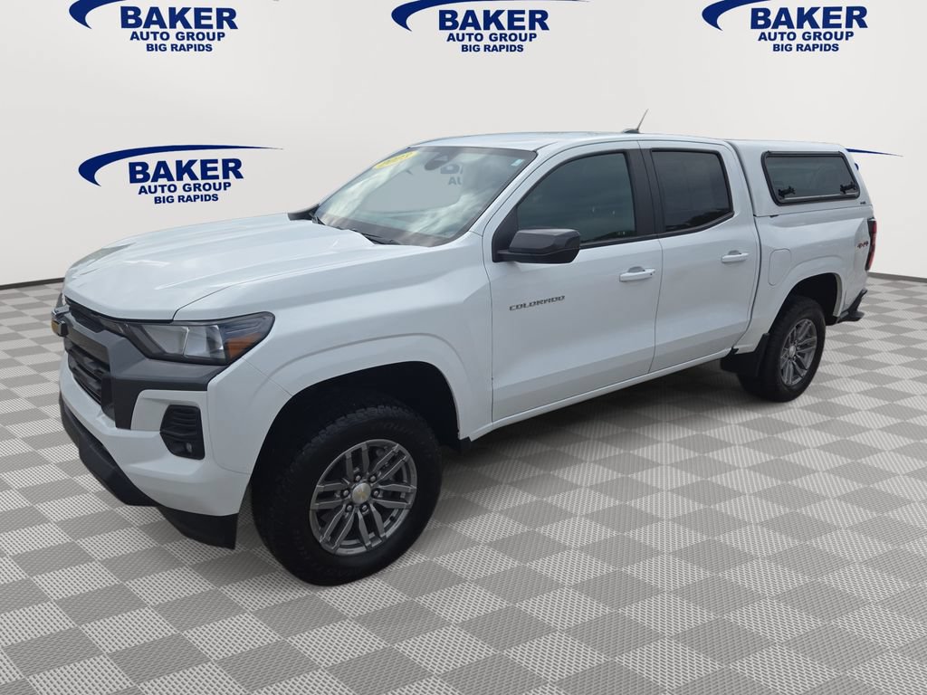 Used 2023 Chevrolet Colorado LT w/ LT Convenience Package AWD/4WD image 7