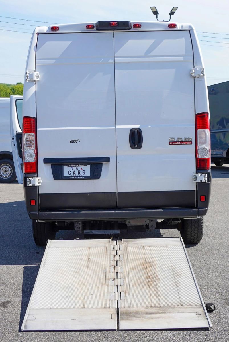 Used 2021 RAM ProMaster 2500 FWD image 1