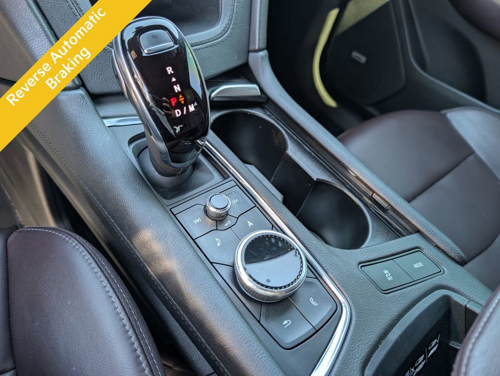 Used 2023 Cadillac XT6 Premium Luxury w/ Technology Package AWD/4WD image 31