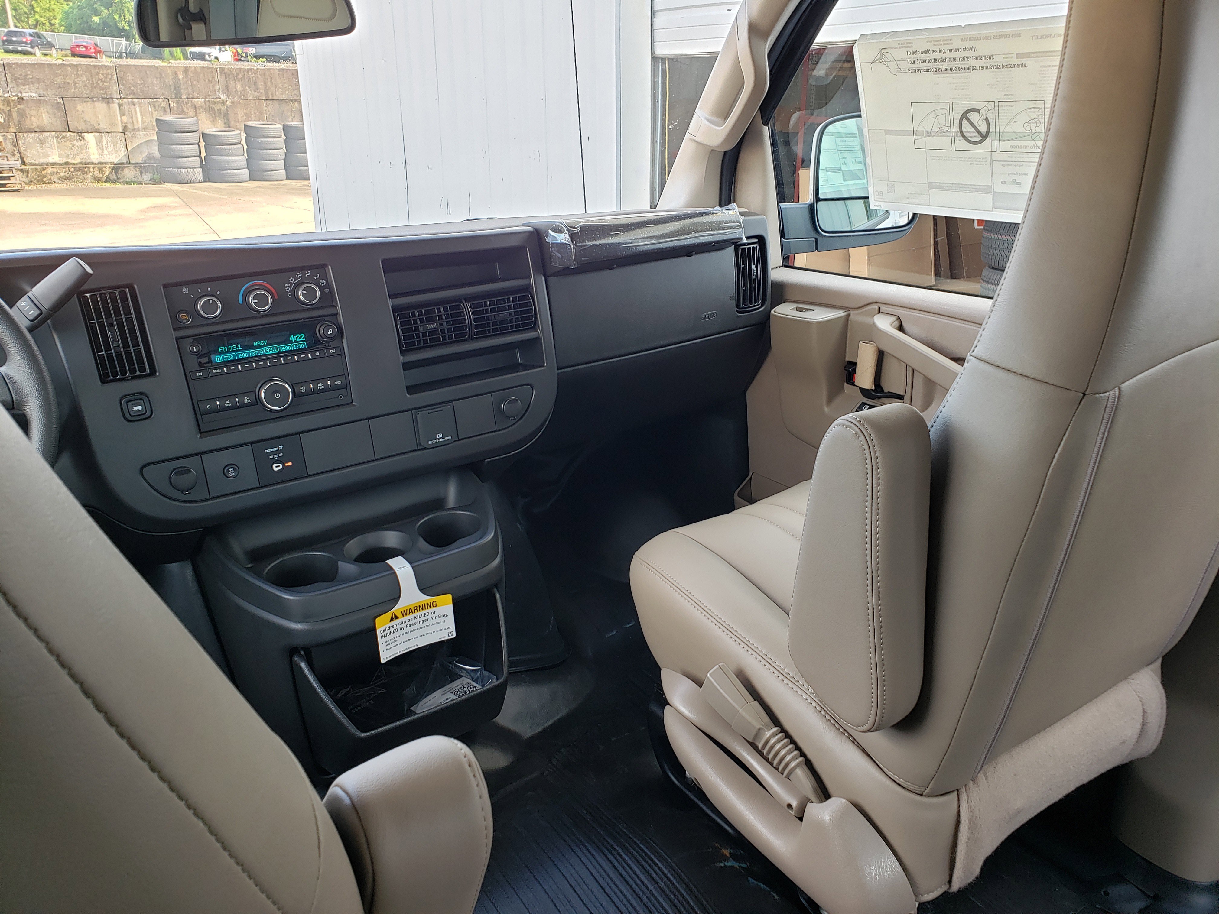 New 2025 Chevrolet Express 2500 w/ Driver Convenience Package image 32