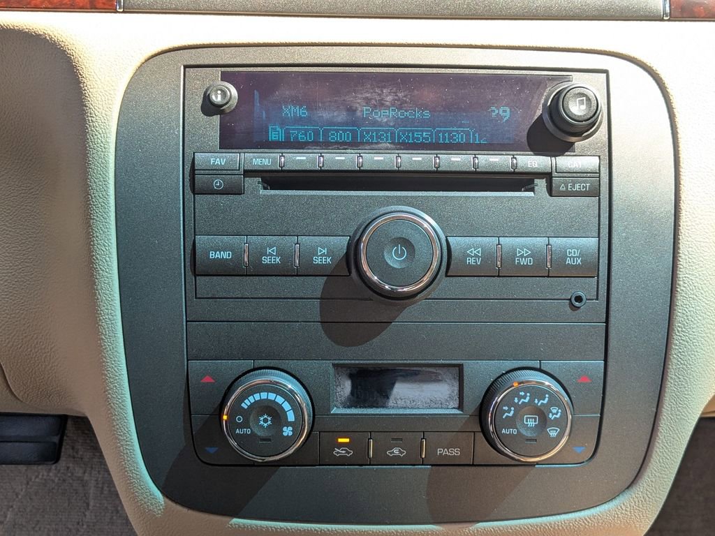 Used 2008 Buick Lucerne CXL FWD image 14