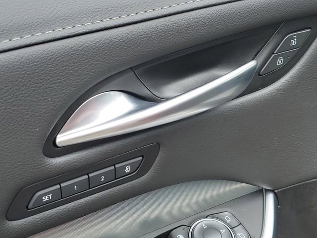 Certified 2023 Cadillac XT4 Premium Luxury image 21