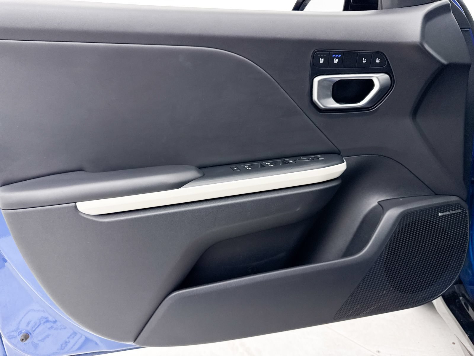 Certified 2025 Kia K4 GT-Line w/ GT-Line Premium Package FWD image 30