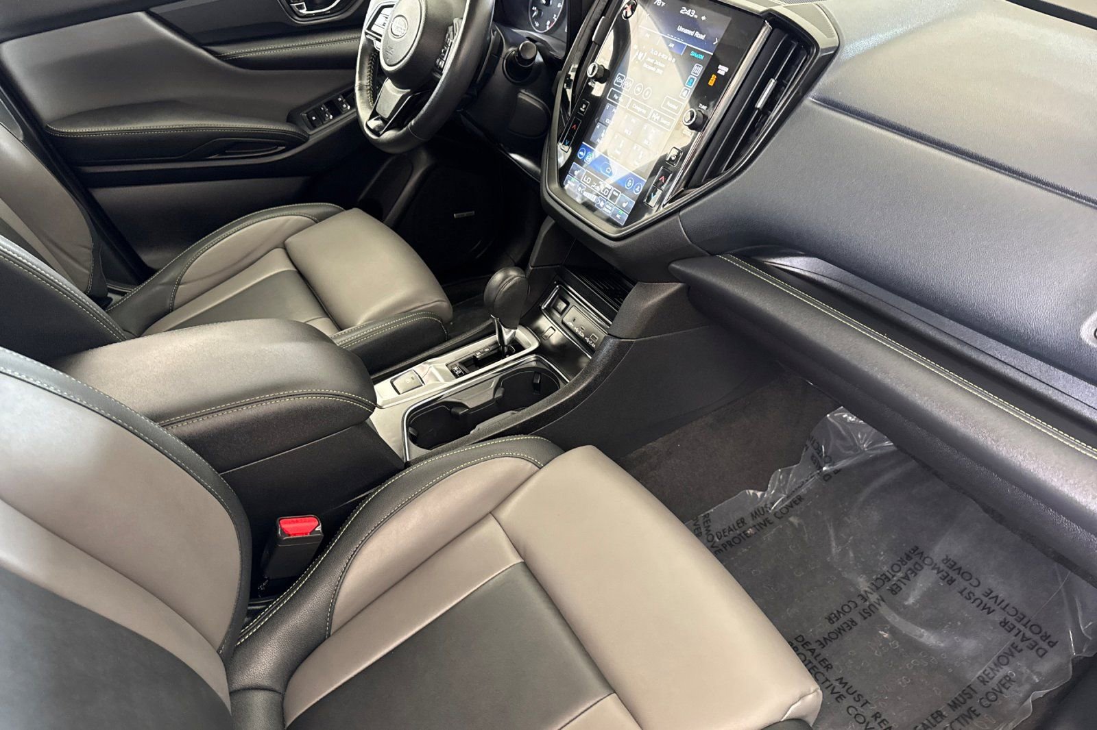 Used 2024 Subaru Ascent Onyx Edition Limited AWD/4WD image 17
