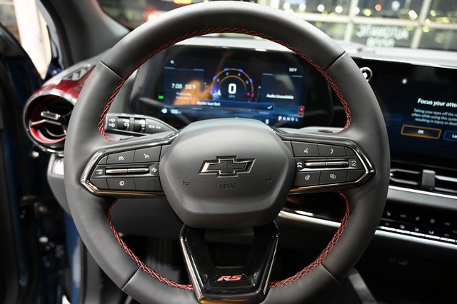 New 2026 Chevrolet Equinox RS w/ LPO, Floor Liner Package image 21