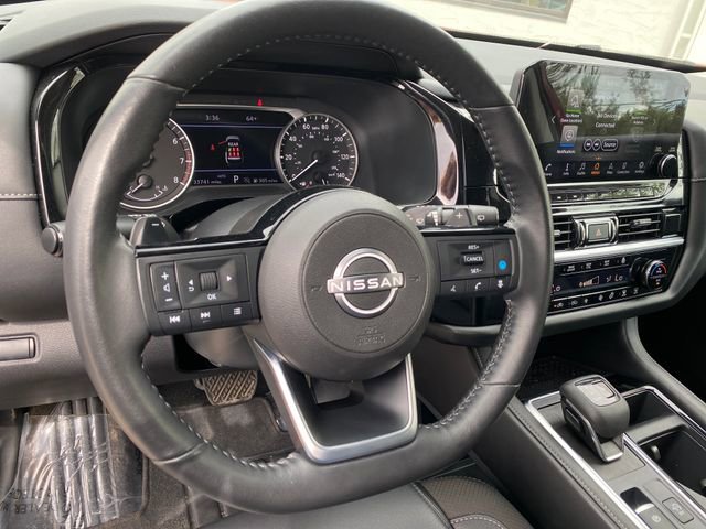 Certified 2025 Nissan Pathfinder SL AWD/4WD image 12