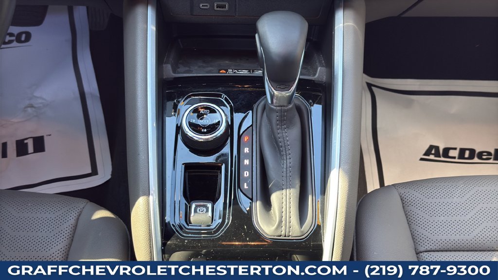 Used 2025 Chevrolet Colorado ZR2 AWD/4WD image 42