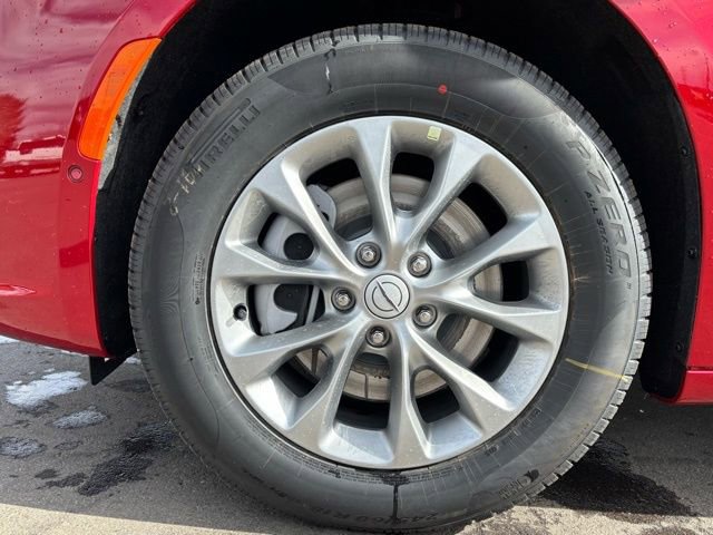 New 2026 Chrysler Pacifica Select image 27