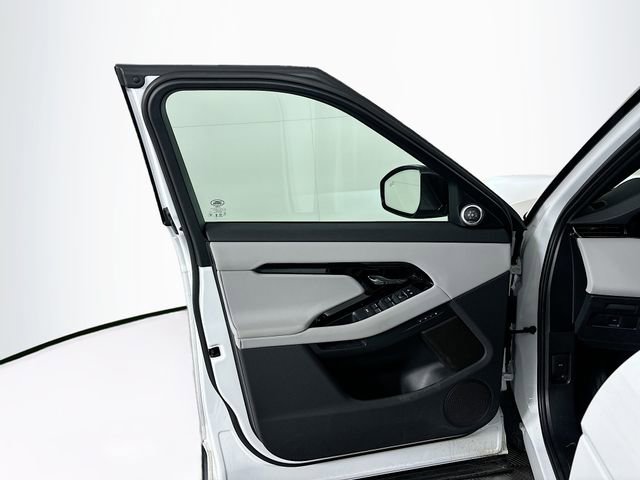 Used 2026 Land Rover Range Rover Evoque S image 11