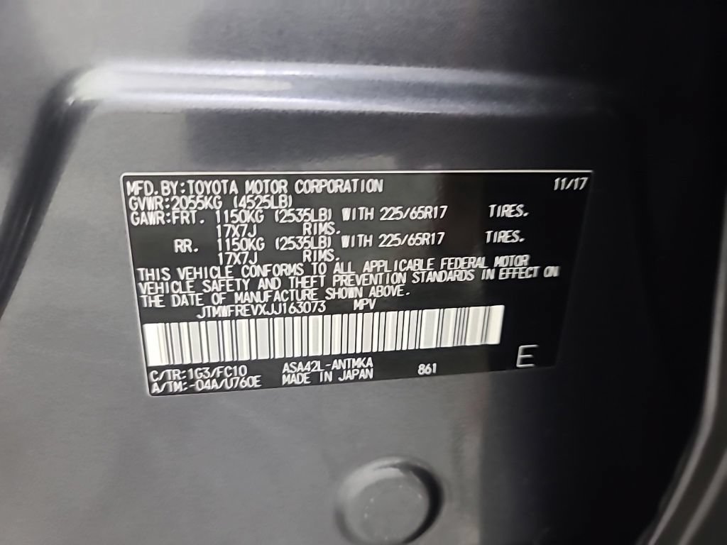 Used 2018 Toyota RAV4 XLE w/ Plus Extra Value Package FWD image 41