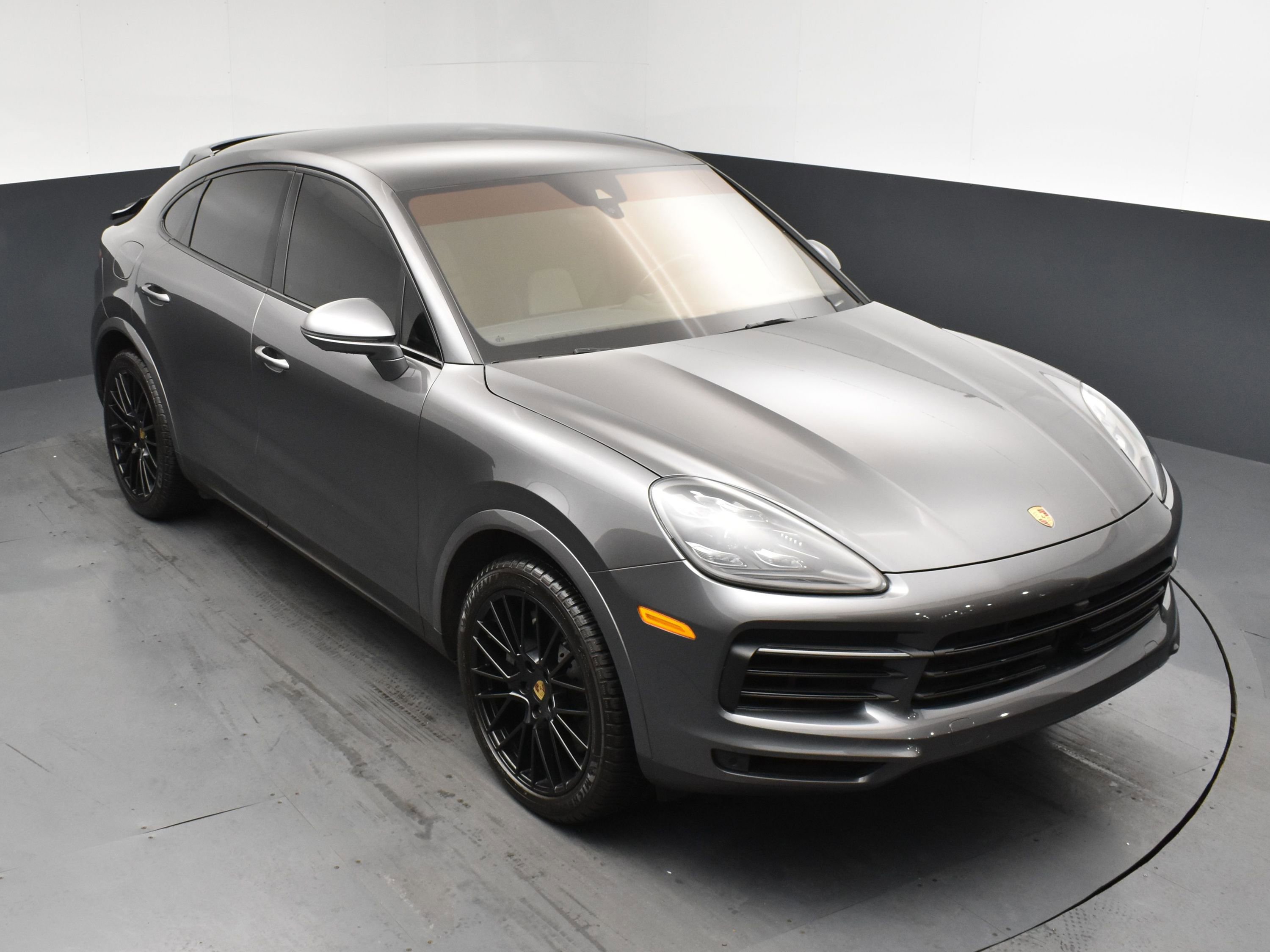 Used 2021 Porsche Cayenne S w/ Premium Package Plus AWD/4WD image 17