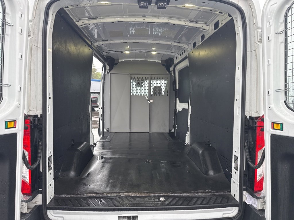 Used 2016 Ford Transit 250 148 Medium Roof w/ Interior Upgrade Package image 13