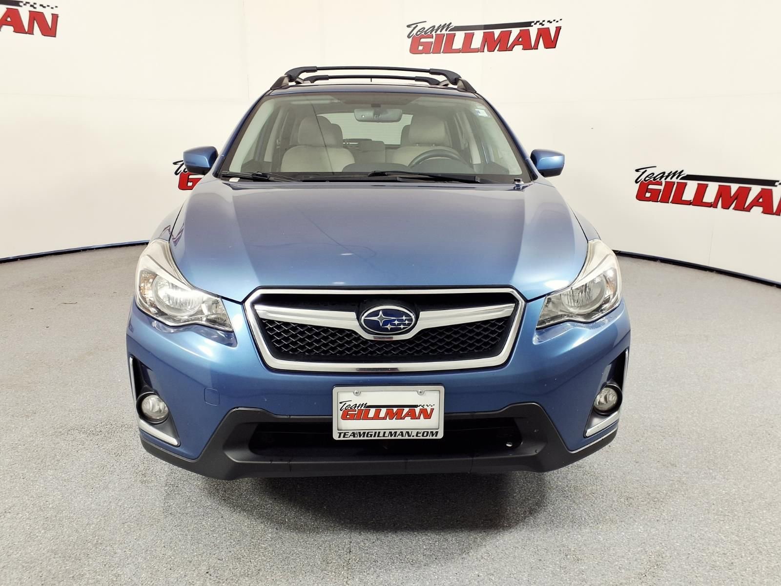 Used 2017 Subaru Crosstrek 2.0i Premium AWD/4WD image 2