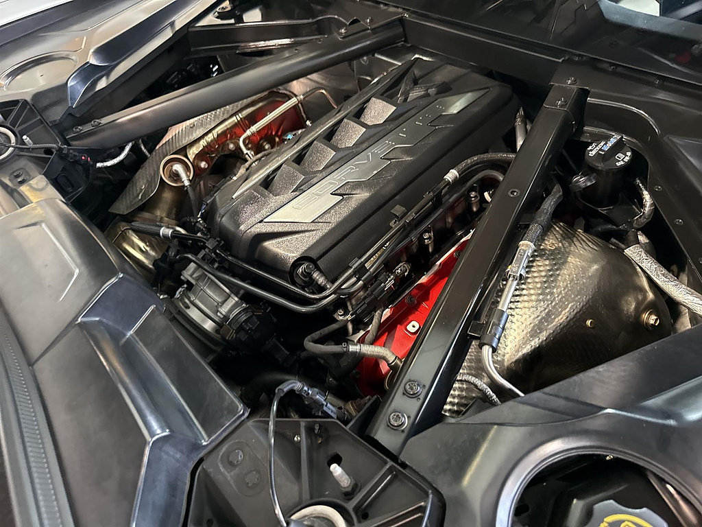 Used 2023 Chevrolet Corvette Stingray Premium Cpe w/ Z51 Performance Package RWD image 25