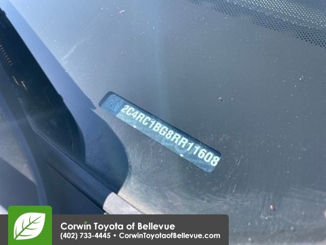 Used 2024 Chrysler Pacifica Touring-L image 31