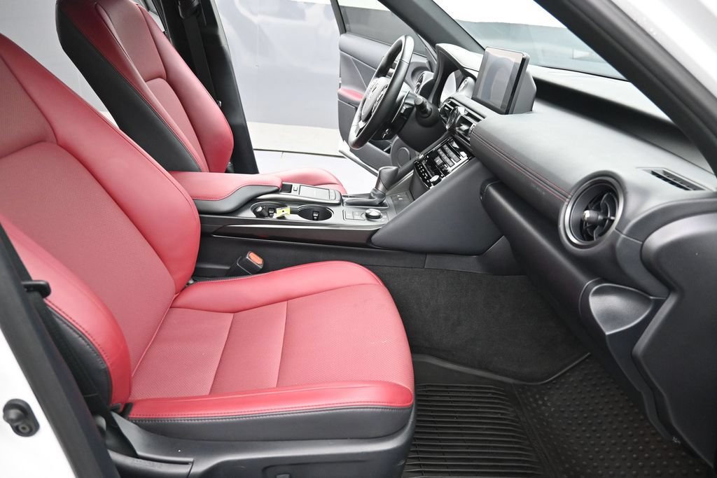 Used 2025 Lexus IS 350 F Sport RWD image 14
