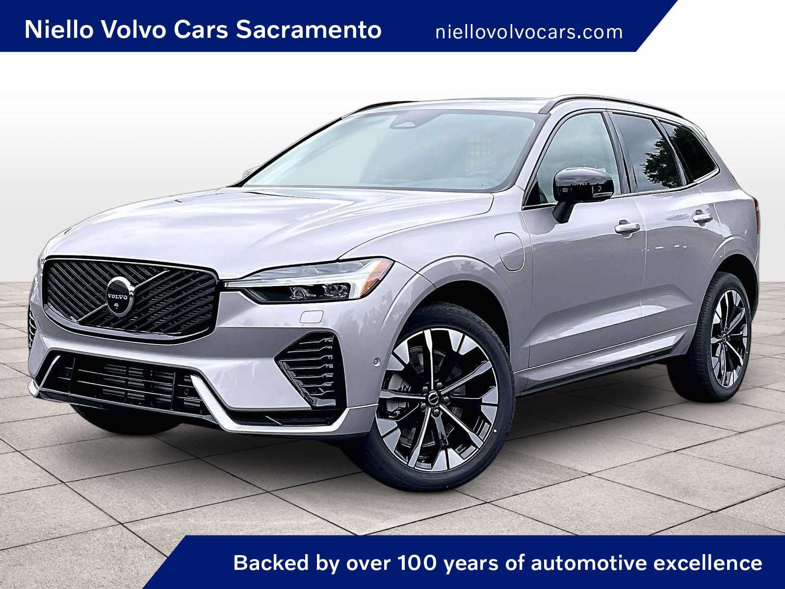 New 2026 Volvo XC60 T8 Plus w/ Climate Package PRO AWD/4WD image 1