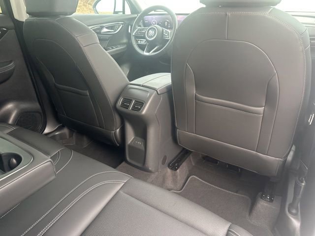Used 2025 Buick Envision Preferred image 37