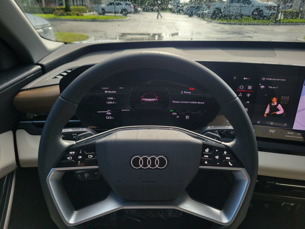 Certified 2025 Audi Q6 e-tron Premium AWD/4WD image 8