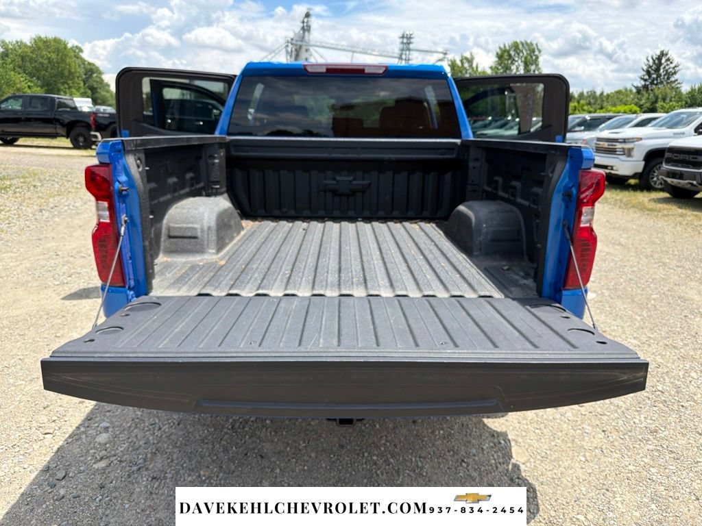 Used 2025 Chevrolet Silverado 1500 LT AWD/4WD image 29