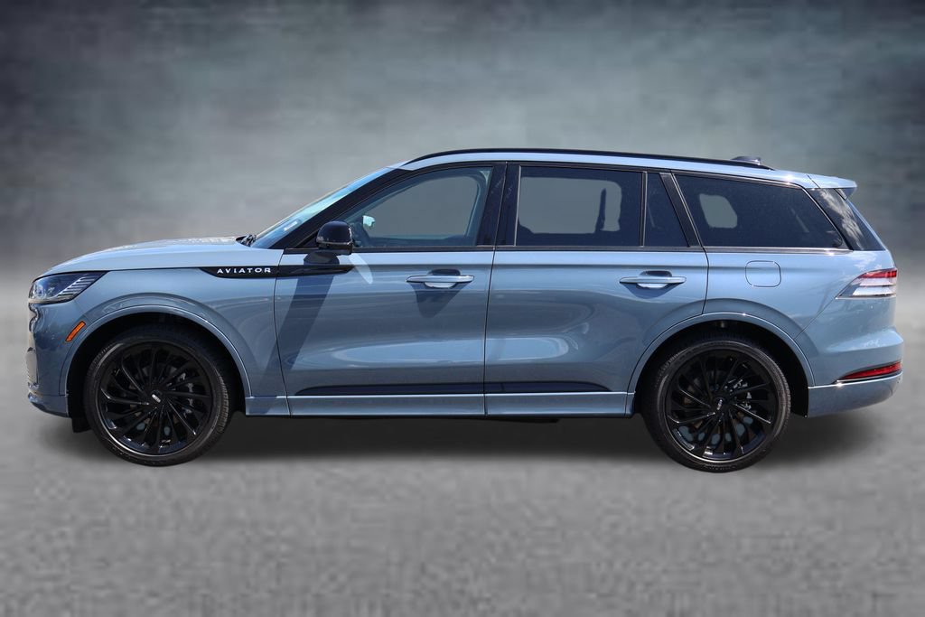 New 2026 Lincoln Aviator Reserve AWD/4WD image 4
